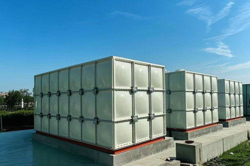 怎樣判斷洛陽玻璃鋼材質保溫水箱需要清洗?